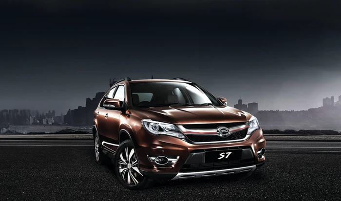 BYD S7