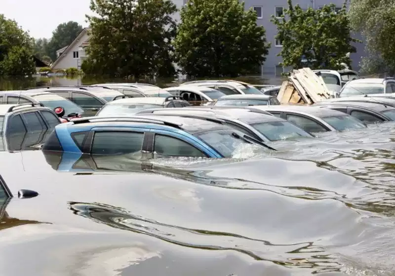 Як розпізнати авто після затоплення перед купівлею