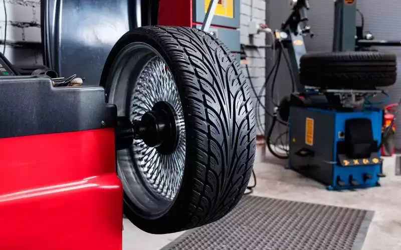 Что такое балансировка колес, когда и зачем она нужна