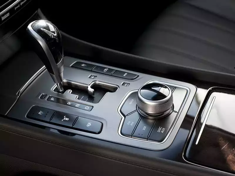 Що буде, якщо переключити автомат у режим R або P на ходу