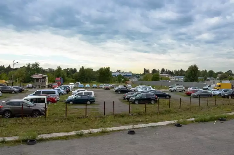 Стоянка для авто в Киеве