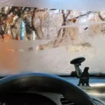 Запітніло лобове скло